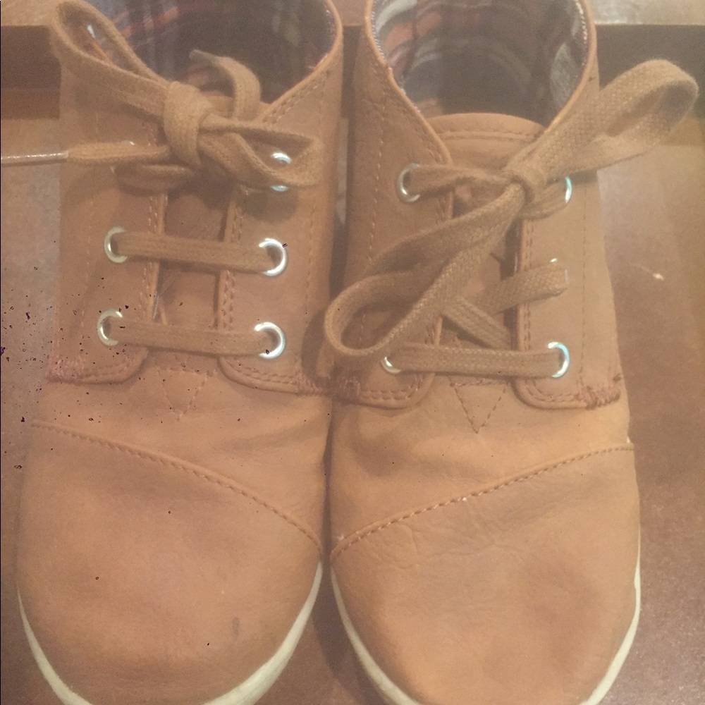 TOMS Boys Shoes